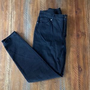 Women’s Miracle Jean Black Denim 12 Pants